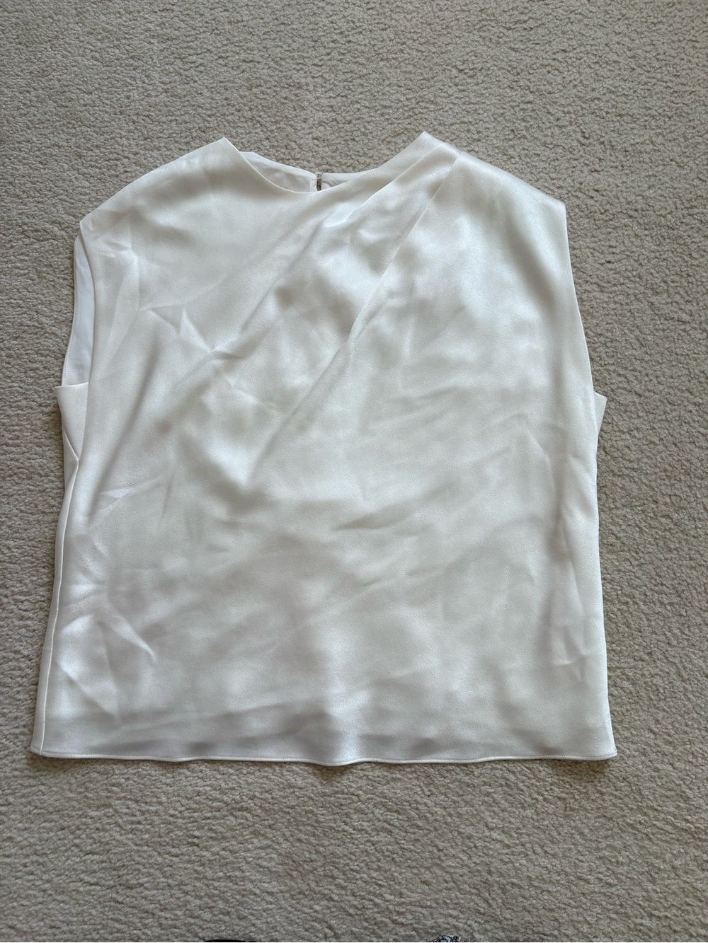 The Fold London ivory cream colored crepe satin top sz 12 chic career minimalist